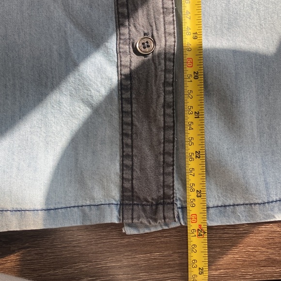 NWT EESome Small CONTRAST TENCEL DENIM TOP Blue & Gray - Picture 7 of 9